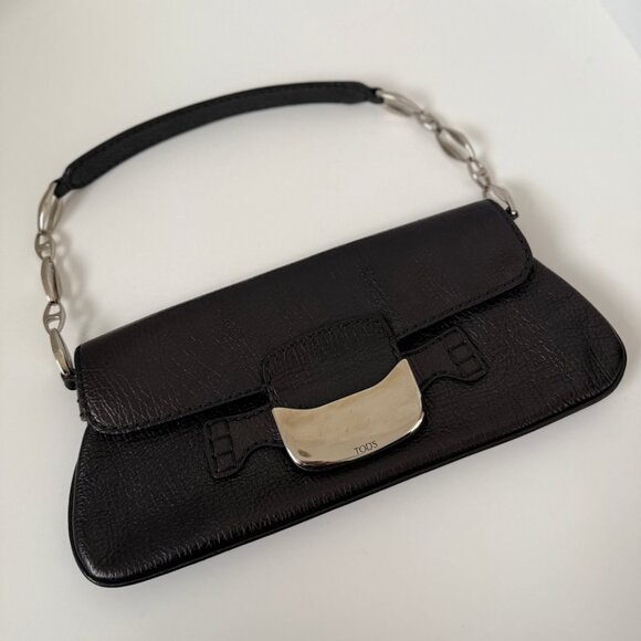 Tod’s Leather Shoulder Bag - Picture 1 of 9